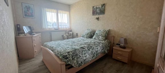 3 bedrooms House in Bourges, France No. 256540 7