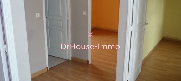 Casa de 2 dormitorios en Rille, France No. 54078 15