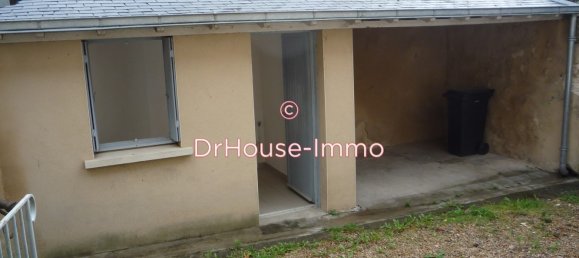 Casa de 2 dormitorios en Rille, France No. 54078 5