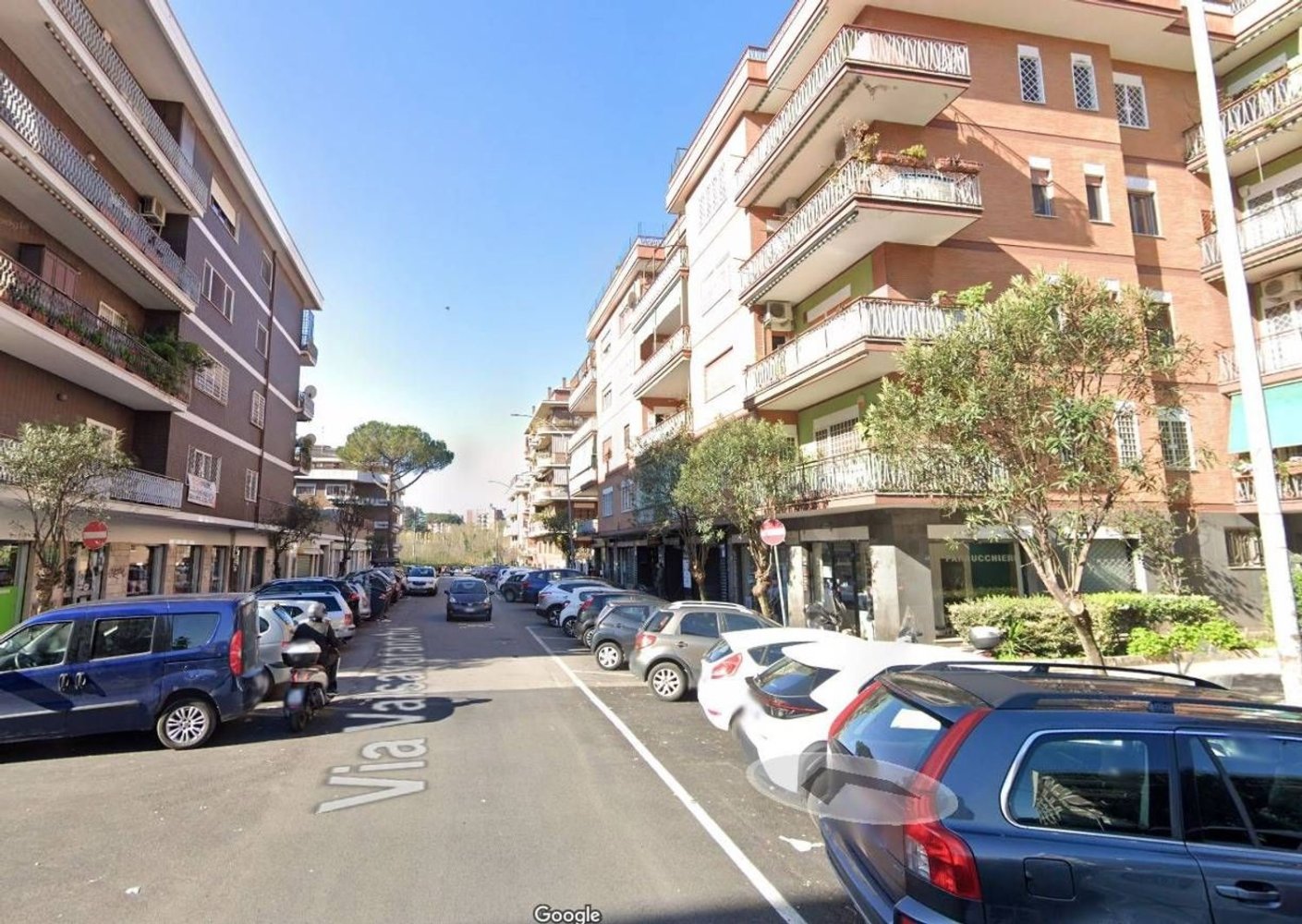 43m² Commercial property in Rome, Italy No. 138432