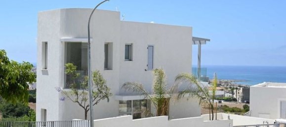 3 Schlafzimmer Haus in Chloraka, Cyprus, Nr. 9849 2