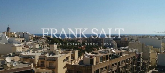 Пентхаус с 3 спальнями в Сент-Джулианс, Мальта № 4014 2