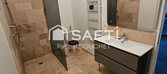 Casa de 8 dormitorios en Chateau-Thierry, France No. 82474 4