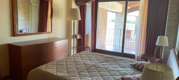 9 rooms Villa in Siena, Italy No. 105298 6