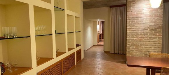 9 rooms Villa in Siena, Italy No. 105298 5
