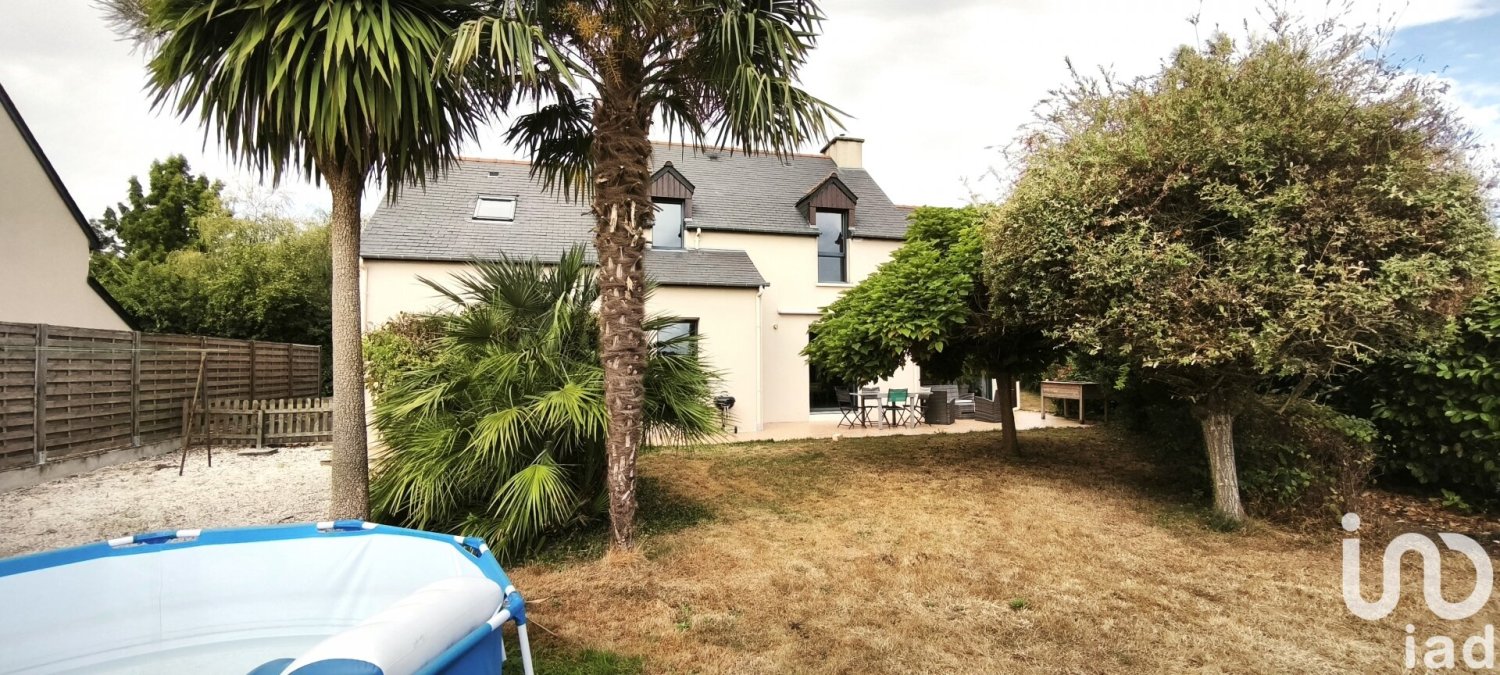 Casa de 5 dormitorios en Livre-sur-Changeon, France No. 361092