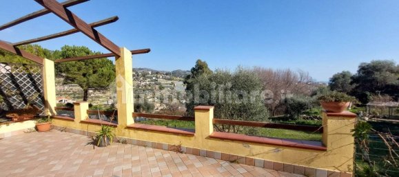 3 غرف نوم منزل في Sanremo, Italy رقم 395535 25