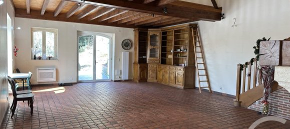 2 bedrooms House in Cercy-la-Tour, France No. 53835 5