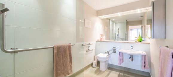 Apartamento T1 em Brentford, United Kingdom N.º 9073 7