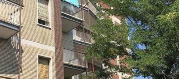 3 rooms Apartment in Sannazzaro de' Burgondi, Italy No. 113667 3