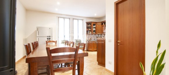 3 Schlafzimmer Wohnung in Milan, Italy, Nr. 243608 20