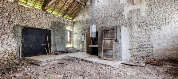 Moradia em banda T2 em Charente, France N.º 341693 13