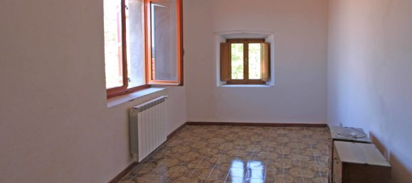 3 bedrooms House in Fivizzano, Italy No. 115715 2
