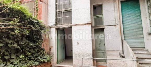 1-salle Propriété commerciale à Milan, Italy No. 239212 5