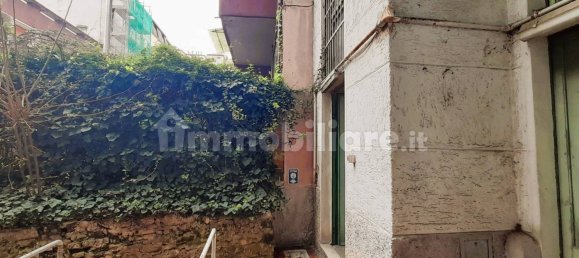 1-salle Propriété commerciale à Milan, Italy No. 239212 9