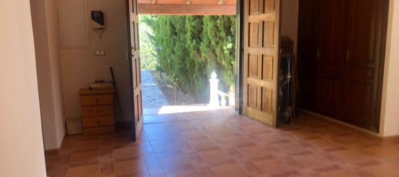 5 bedrooms House in Tarbena, Spain No. 11974 8