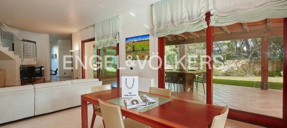 4 bedrooms Villa in Valderice, Italy No. 68731 6