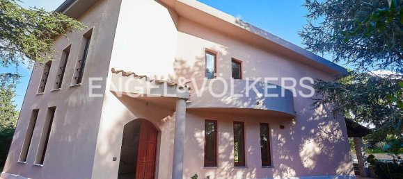 4 bedrooms Villa in Valderice, Italy No. 68731 2