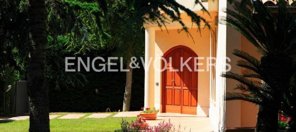 4 bedrooms Villa in Valderice, Italy No. 68731 19