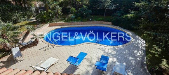 4 bedrooms Villa in Valderice, Italy No. 68731 23