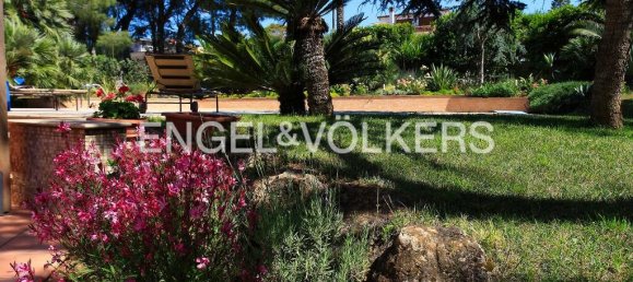 4 bedrooms Villa in Valderice, Italy No. 68731 21