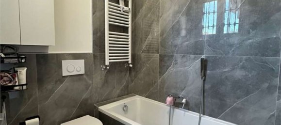 3-salle Appartement à Milan, Italy No. 263946 22