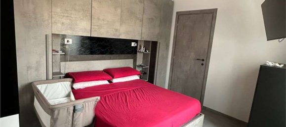 3-salle Appartement à Milan, Italy No. 263946 19