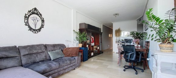 Apartamento de 2 dormitorios en Marbella, Spain No. 80548 17