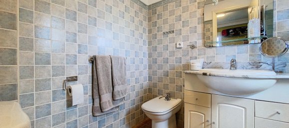 Apartamento de 2 dormitorios en Marbella, Spain No. 80548 23