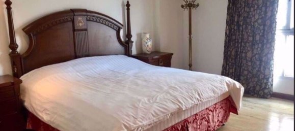 Кондоминиум  с 2 спальнями в Патхум Ван, Таиланд № 7754 5