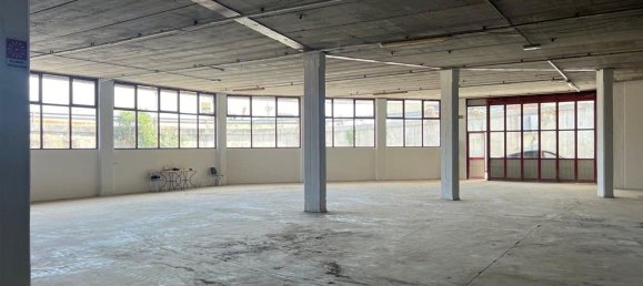 1200m² Warehouse in Sanremo, Italy No. 115355 8