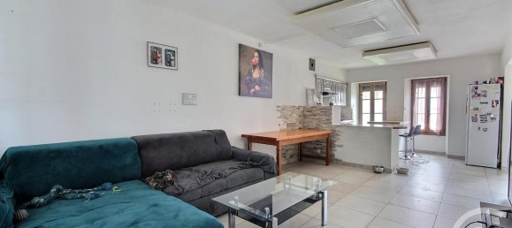 Casa de 2 dormitorios en Esternay, France No. 59130 4