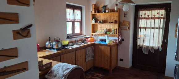 Дом с 5 комнатами в Брумано, Италия № 329703 15