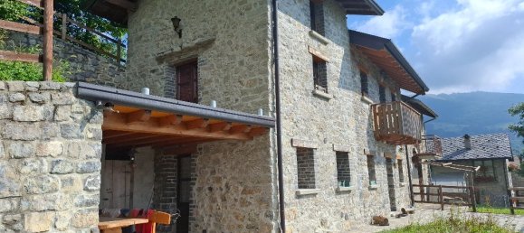 Дом с 5 комнатами в Брумано, Италия № 329703 6