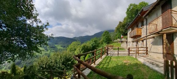 Дом с 5 комнатами в Брумано, Италия № 329703 3