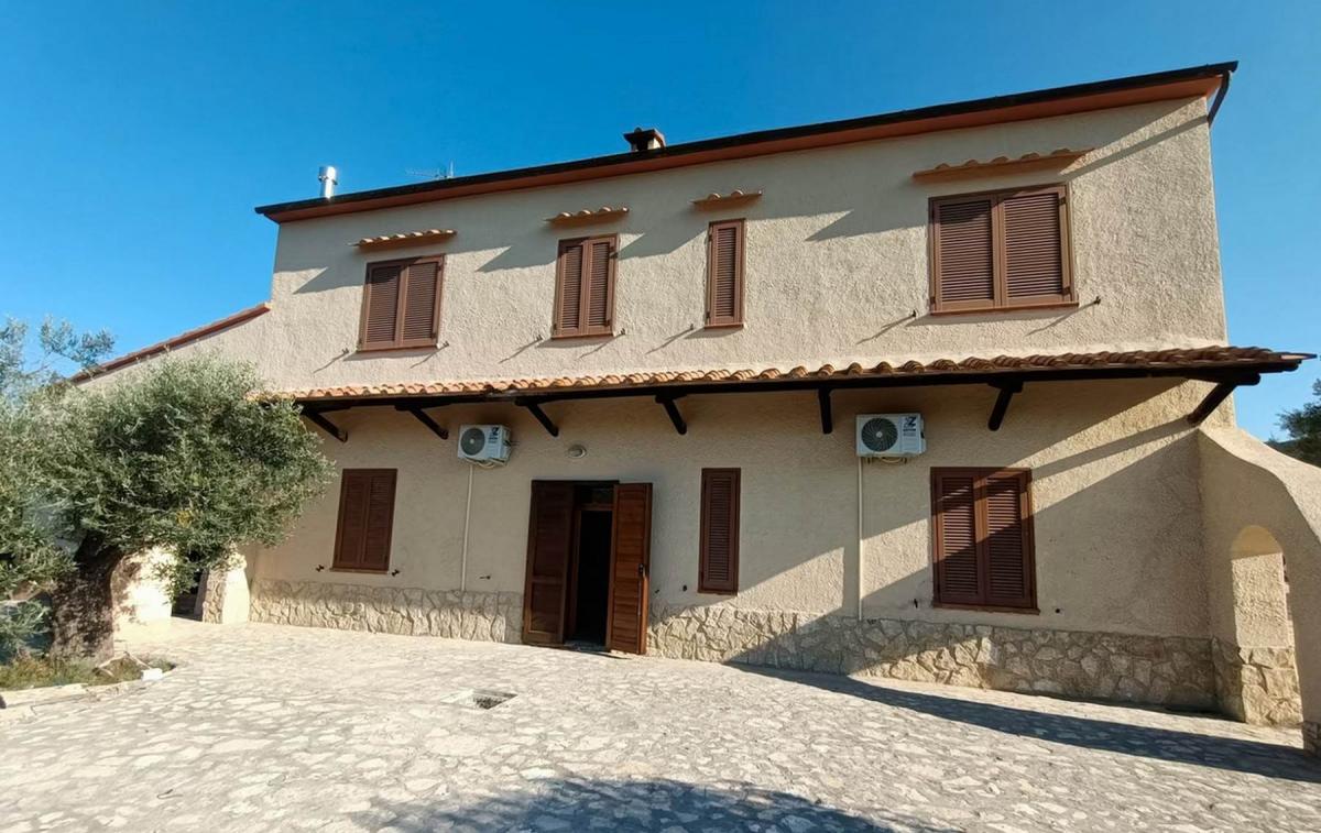 6 Schlafzimmer Haus in Roccastrada, Italy, Nr. 1336