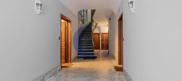 3 bedrooms Apartment in Rome, Italy No. 163510 5