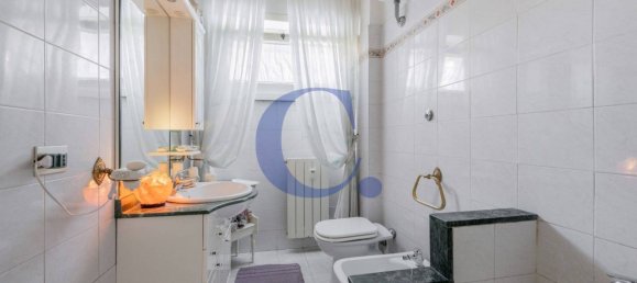 3 bedrooms Apartment in Rome, Italy No. 163510 26