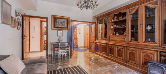 3 bedrooms Apartment in Rome, Italy No. 163510 10