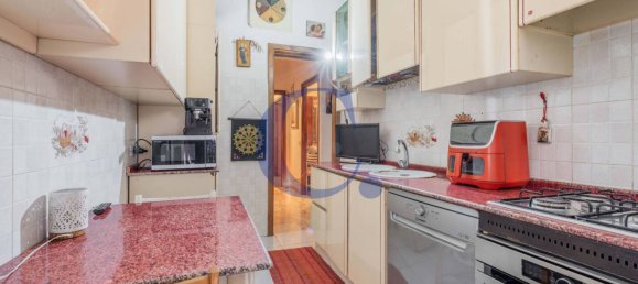 3 bedrooms Apartment in Rome, Italy No. 163510 16