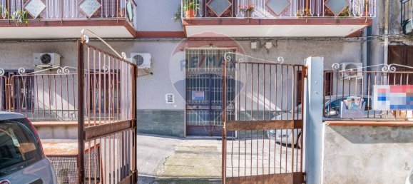 4 rooms Apartment in Catania, Italy No. 138906 33