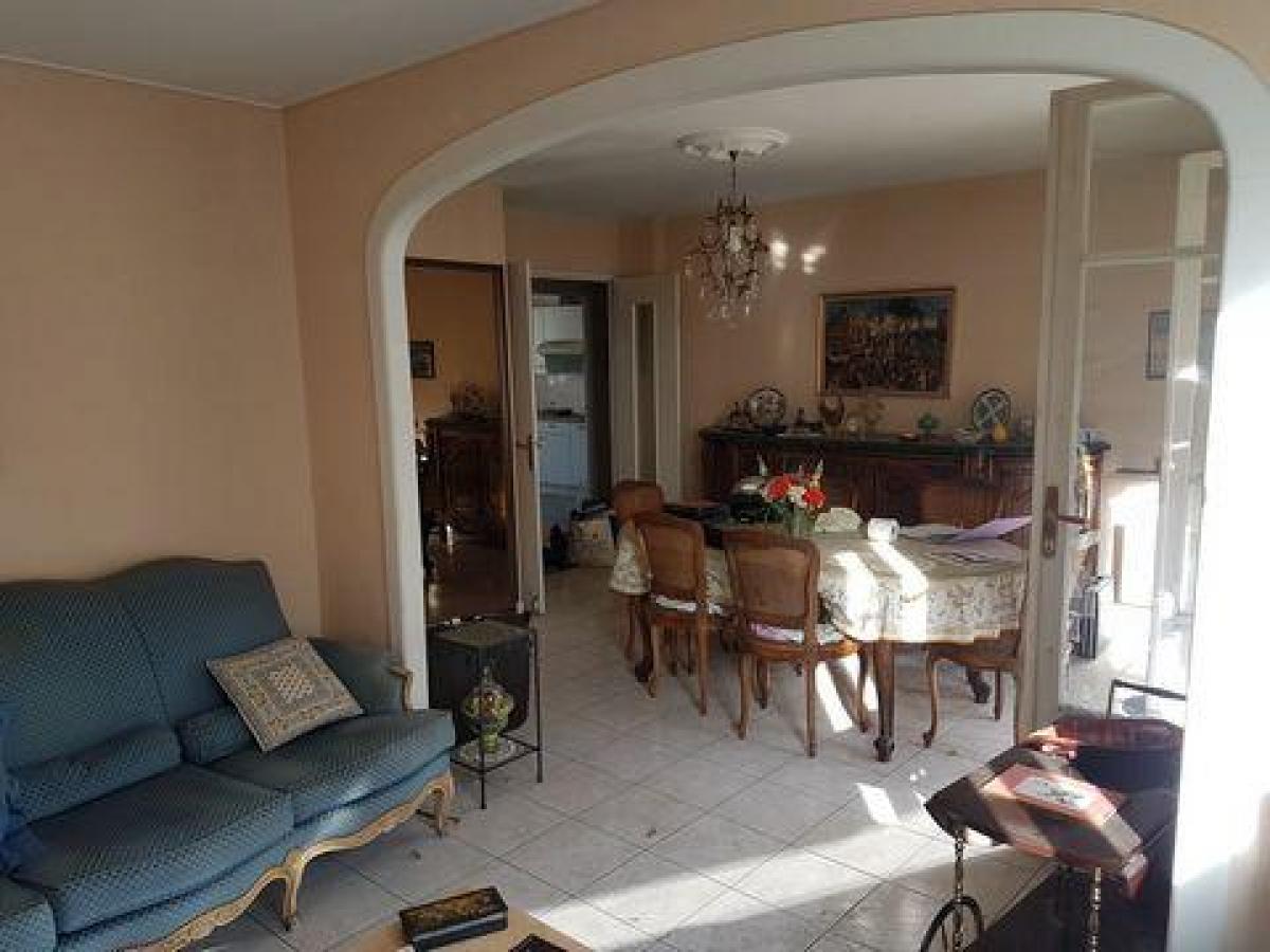 Condominio de 3 dormitorios en Marseille, France No. 16263