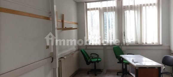 Almacén de 10 habitaciónes en Rivoli, Italy No. 313894 14