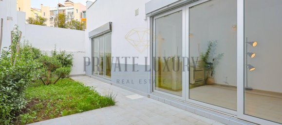 3 bedrooms Apartment in Lisbon, Portugal No. 11045 4