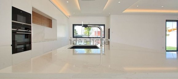 Casa de 5 dormitorios en Corroios, Portugal No. 103521 6