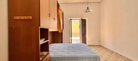 Apartamento de 4 habitaciónes en Pozzuoli, Italy No. 19334 16