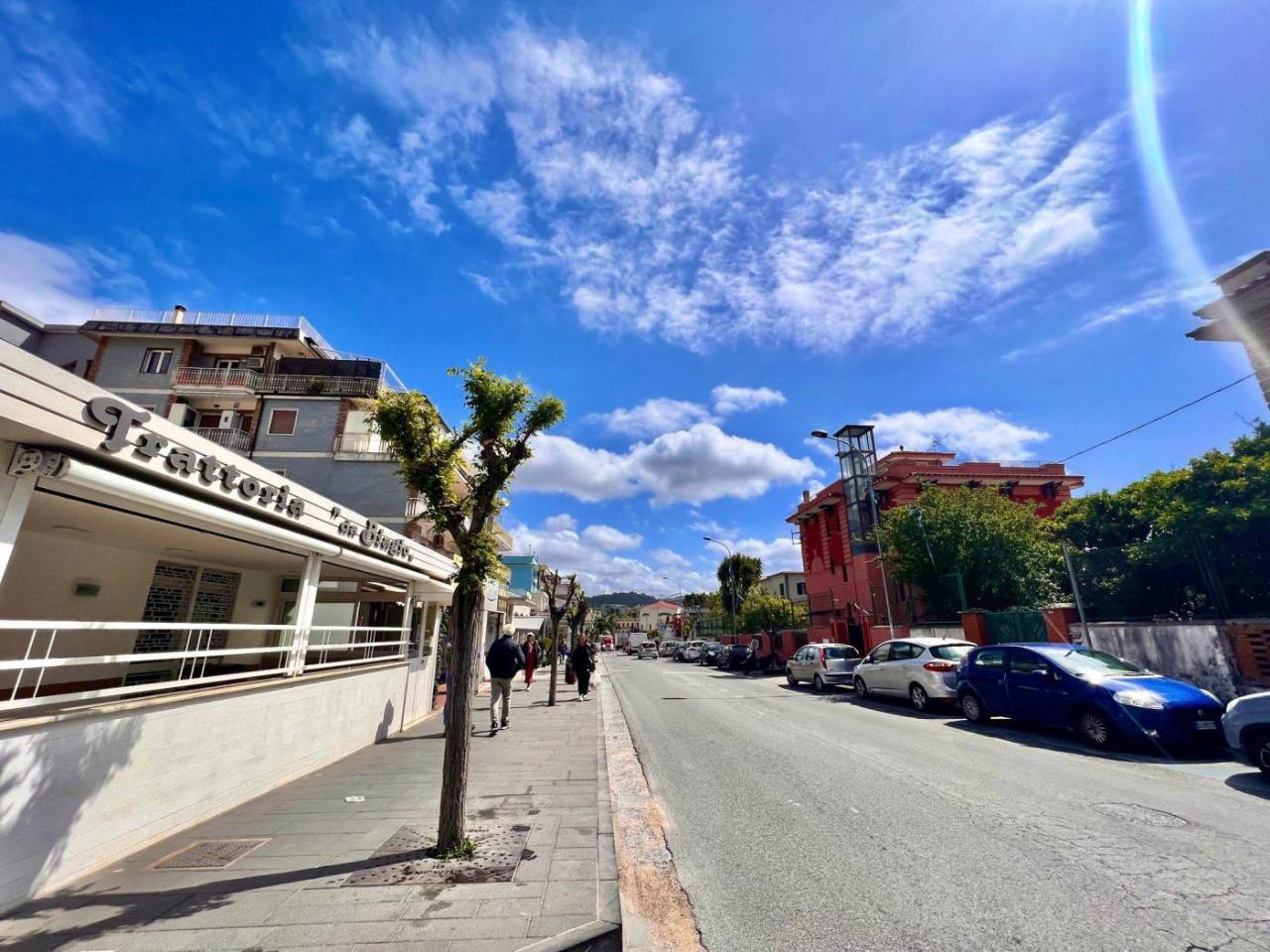 Apartamento de 4 habitaciónes en Pozzuoli, Italy No. 19334