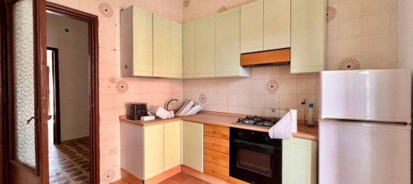 Apartamento de 4 habitaciónes en Pozzuoli, Italy No. 19334 23