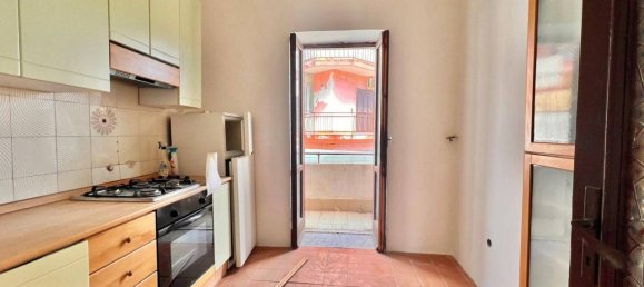Apartamento de 4 habitaciónes en Pozzuoli, Italy No. 19334 21