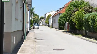 Casa de 4 habitaciónes en Siegendorf, Austria No. 137385